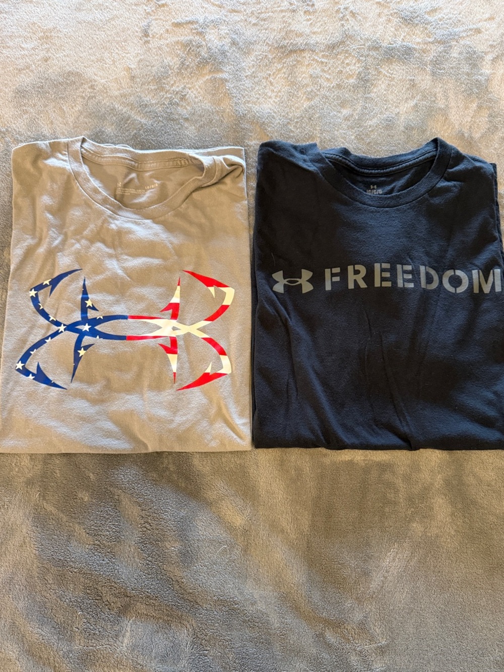 Two Under Armour Men’s Grey Logo T-Shirts American Flag Accent LG